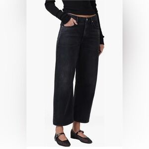 Citizens of Humanity- Miro relaxed jeans 
Domino color (black)